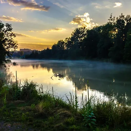 Harrauer's Living 3*