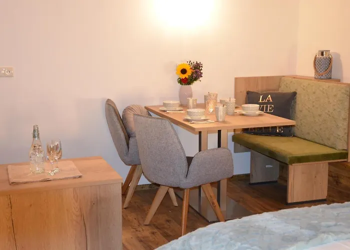 Gasthuis Harrauer's Living 3*